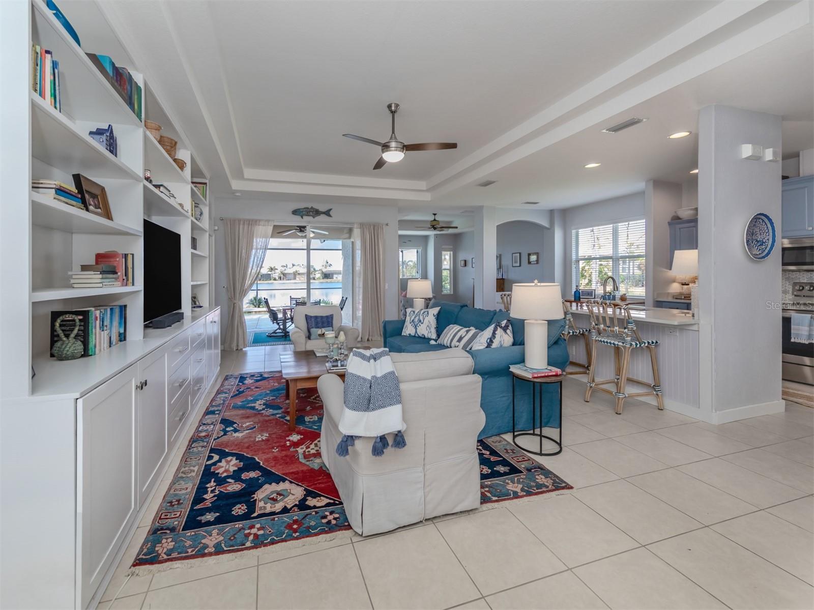 Listing Image #12