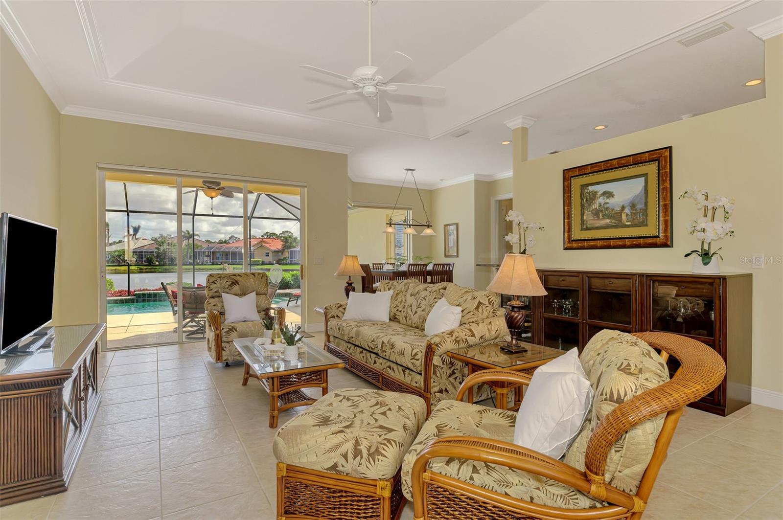 Listing Image #13