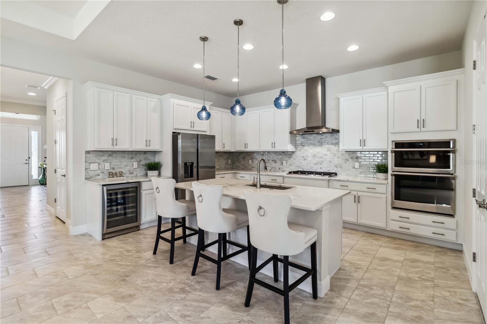 Listing Image #15