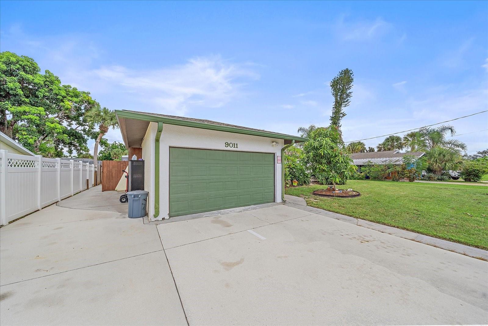 Listing Image #8