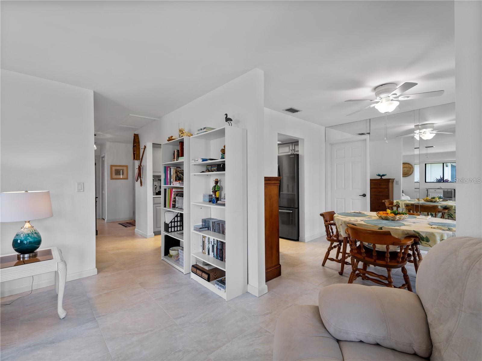 Listing Image #11