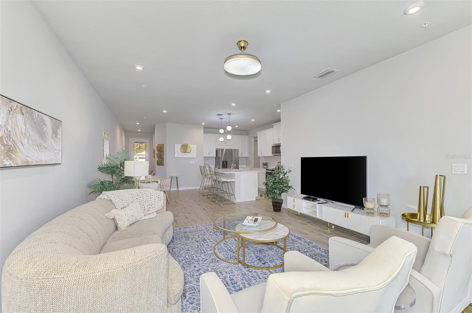 Listing Image #8