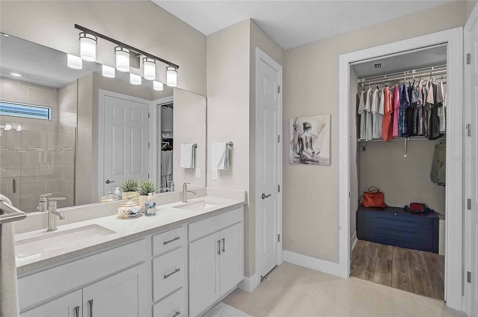 Listing Image #15