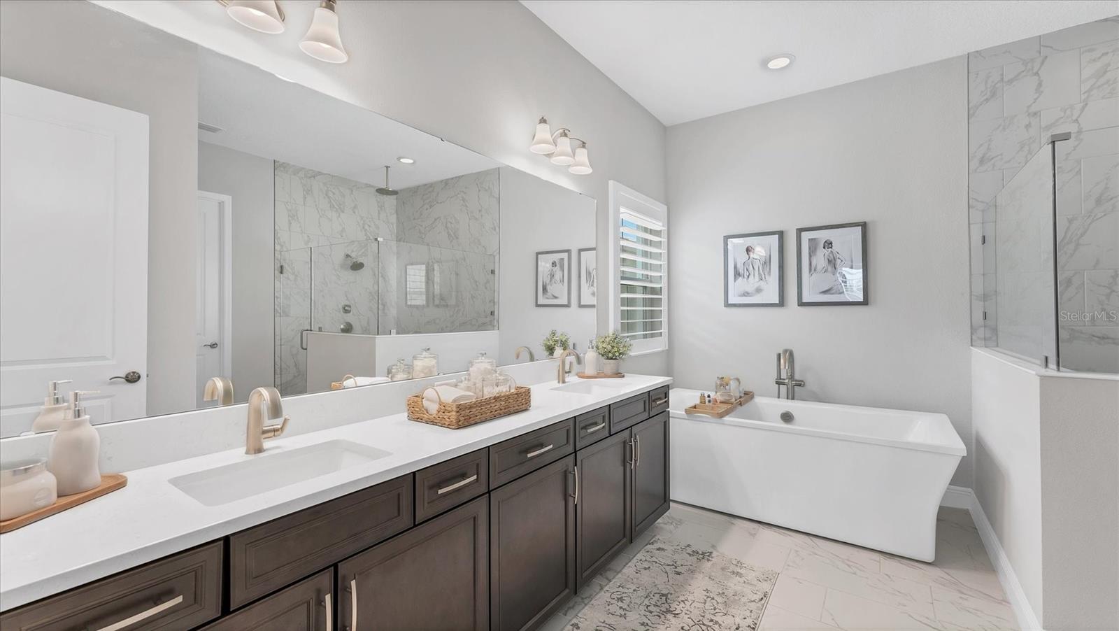 Listing Image #28
