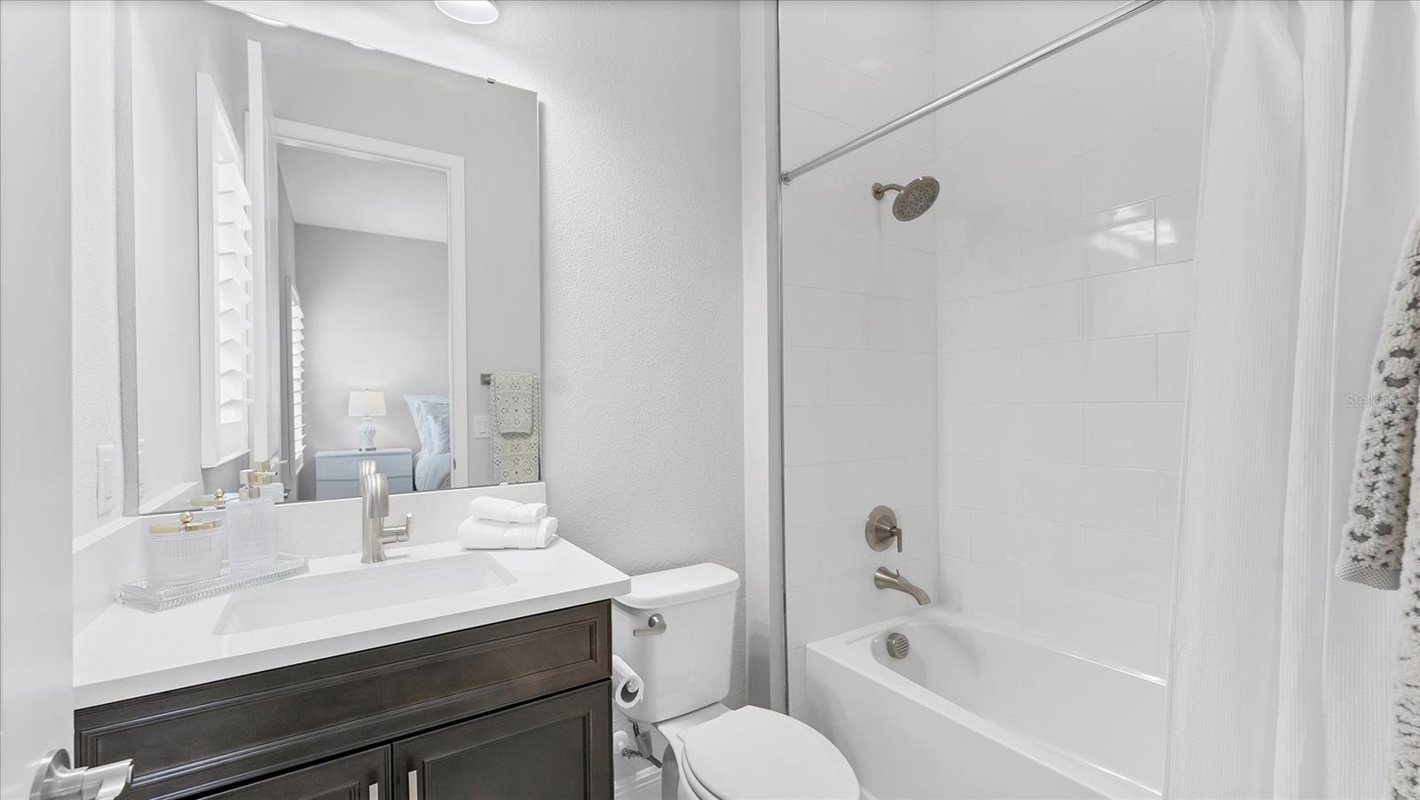 Listing Image #41
