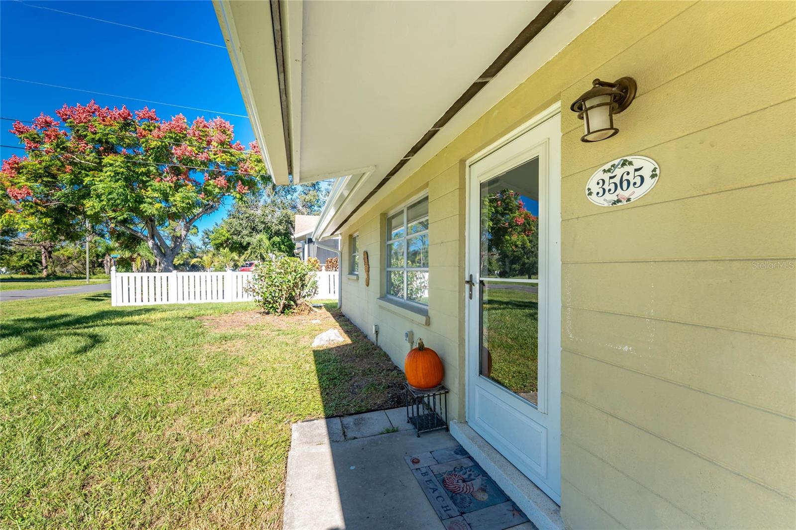 Listing Image #7