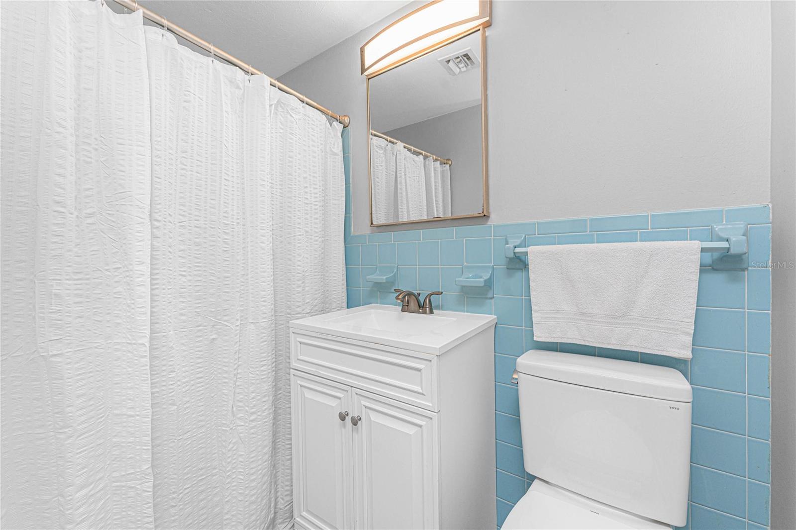 Listing Image #33