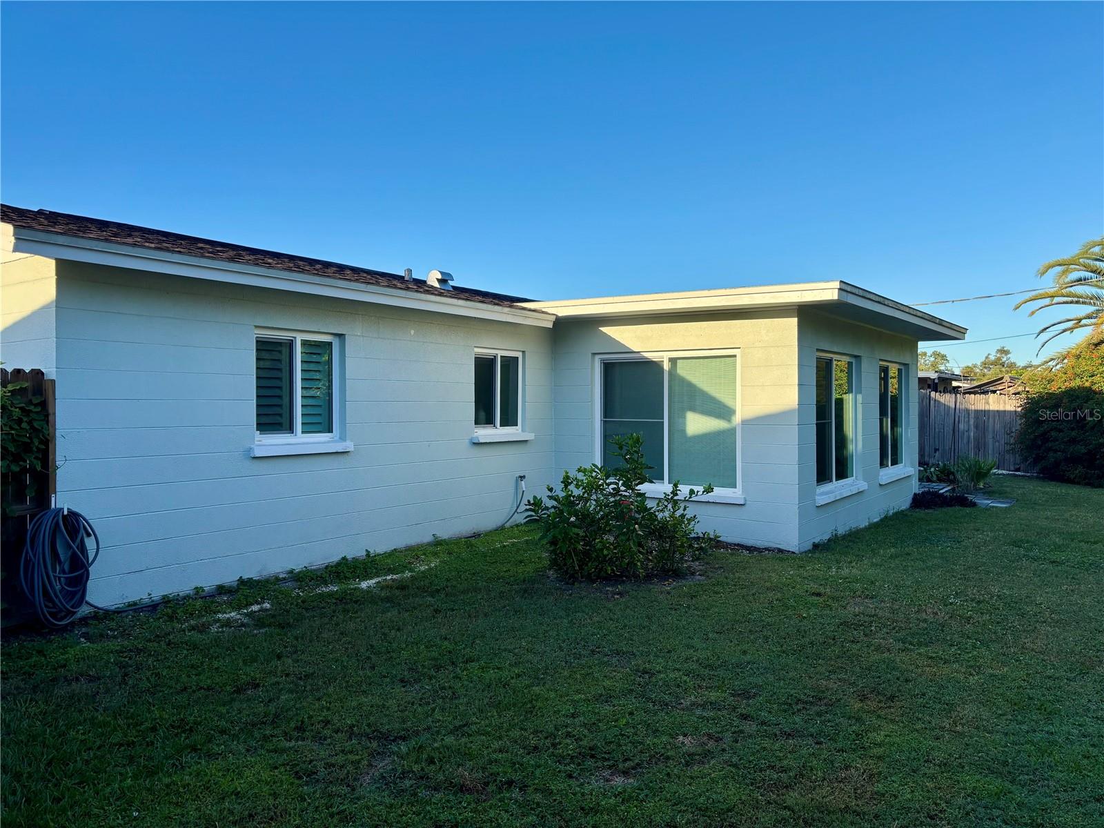Listing Image #8