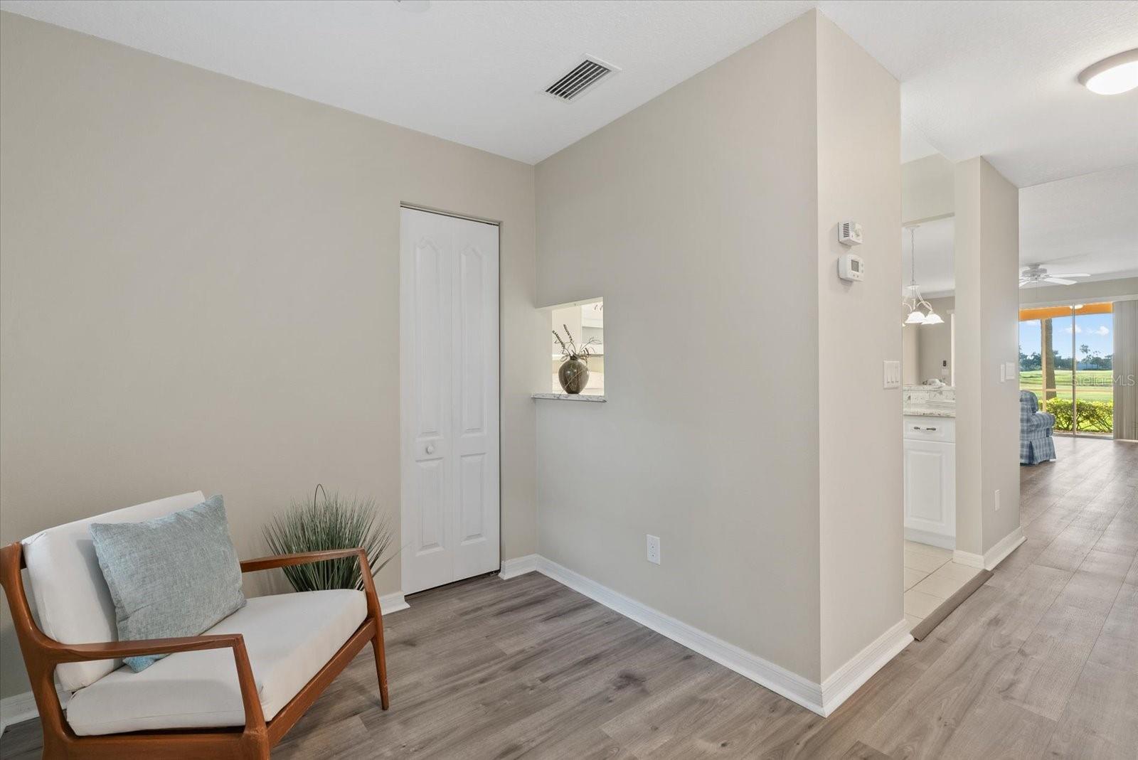 Listing Image #3