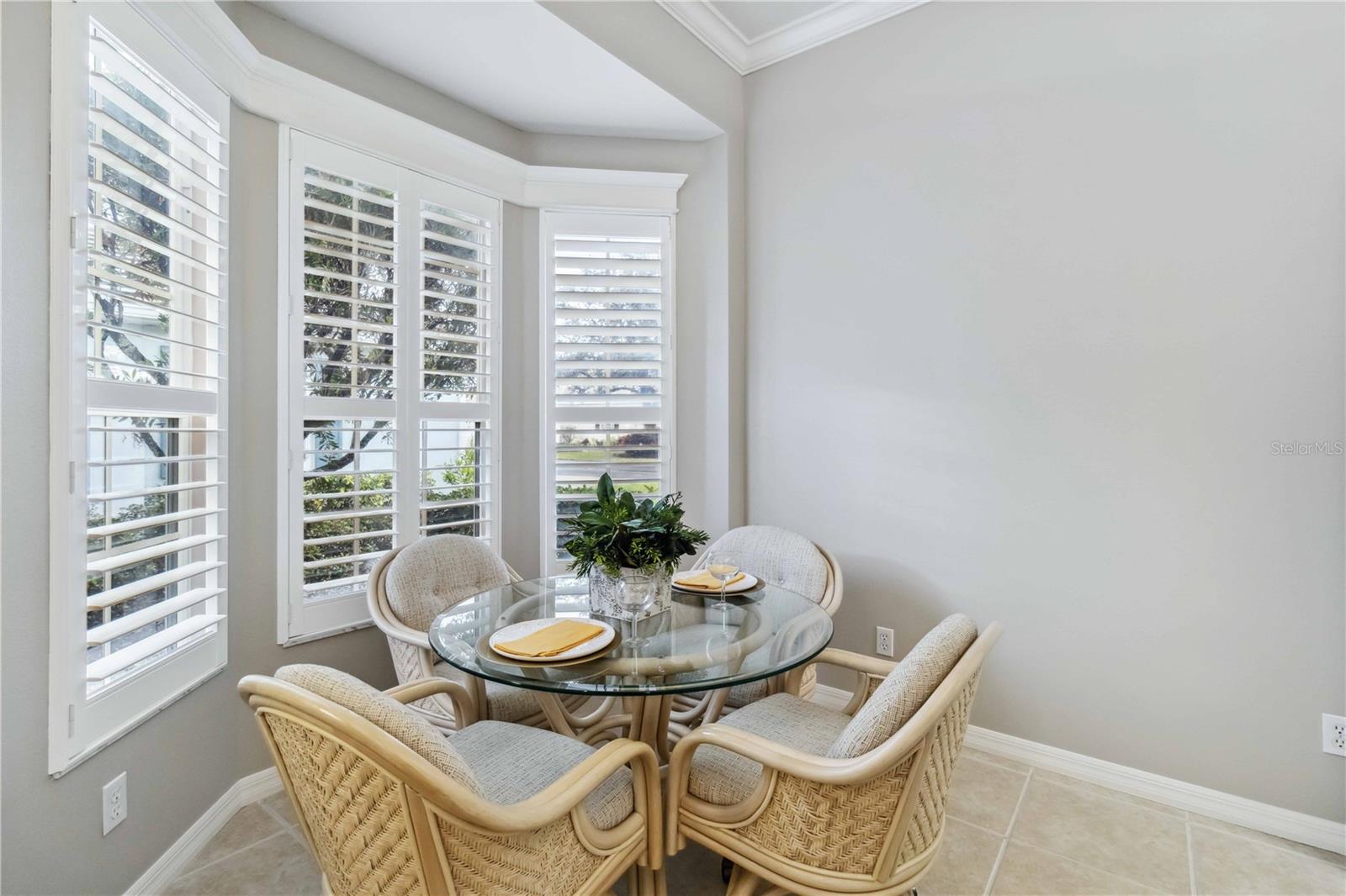 Listing Image #10