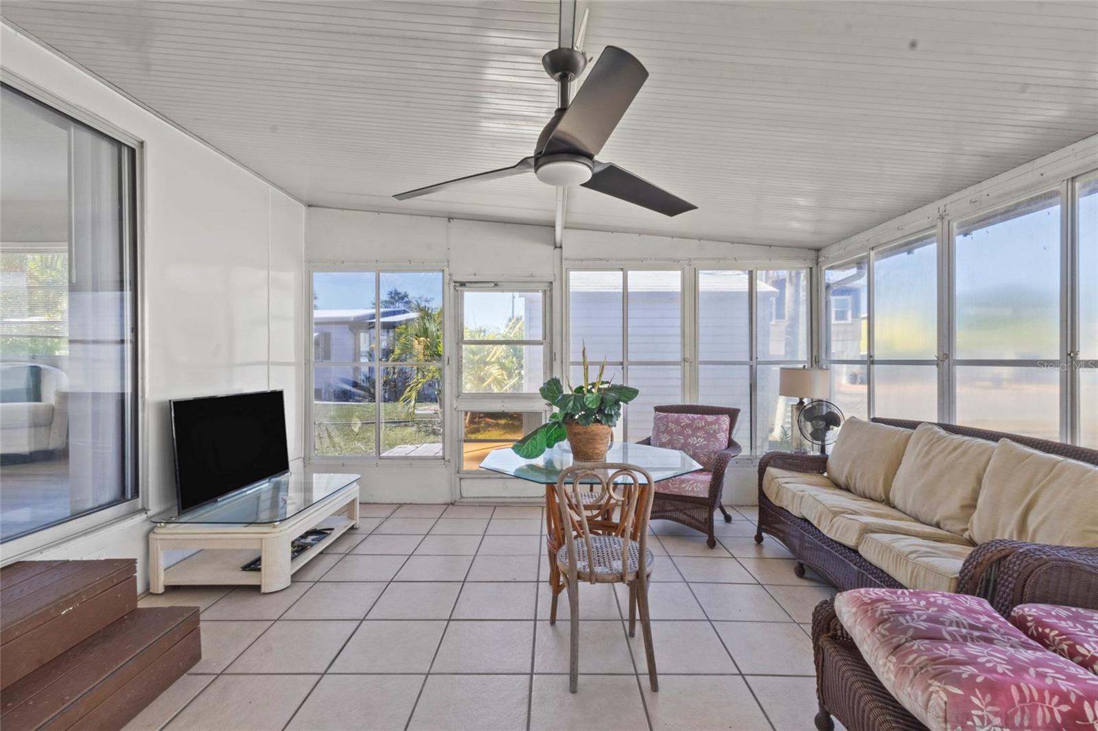 Listing Image #5