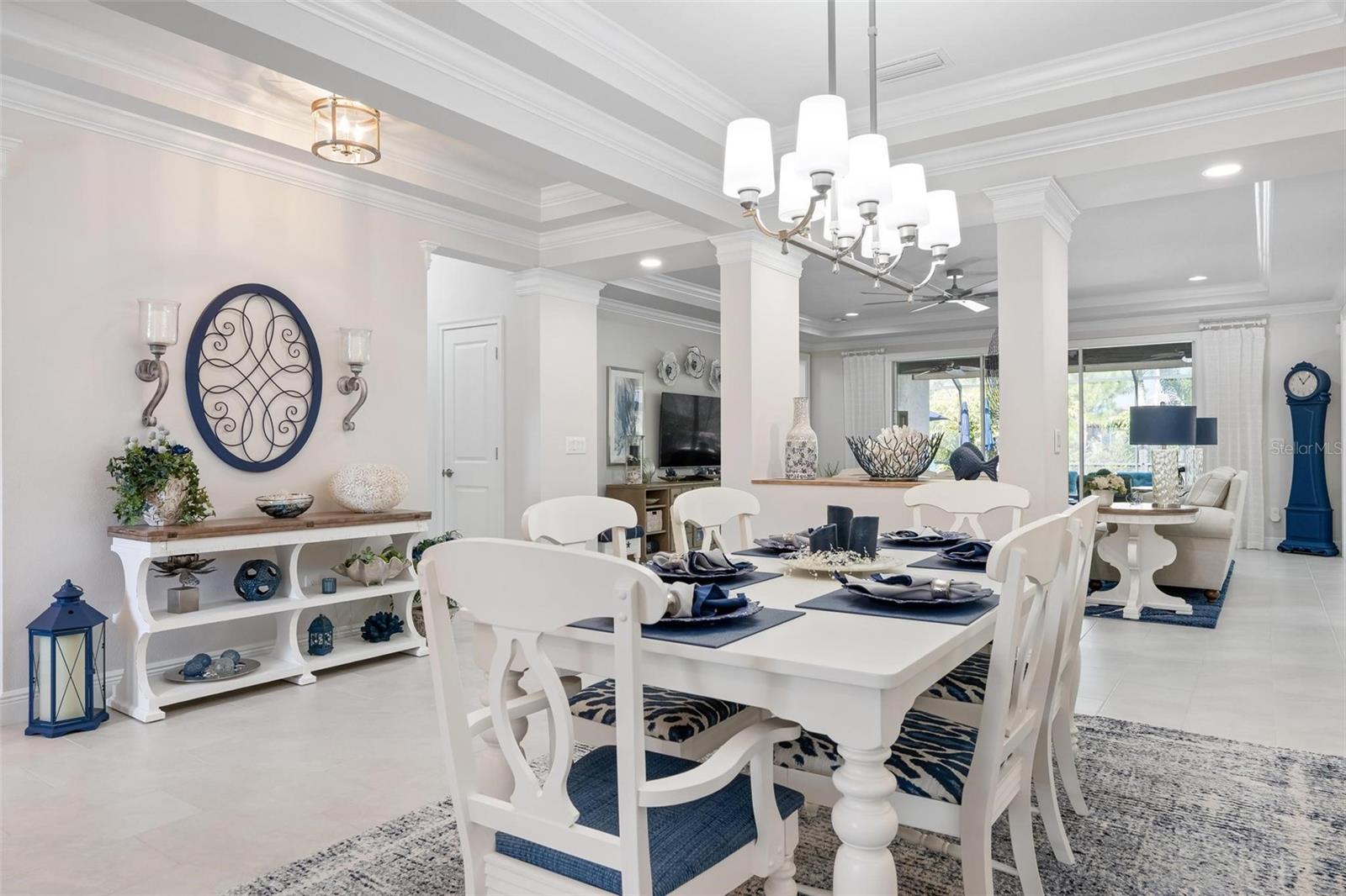 Listing Image #12