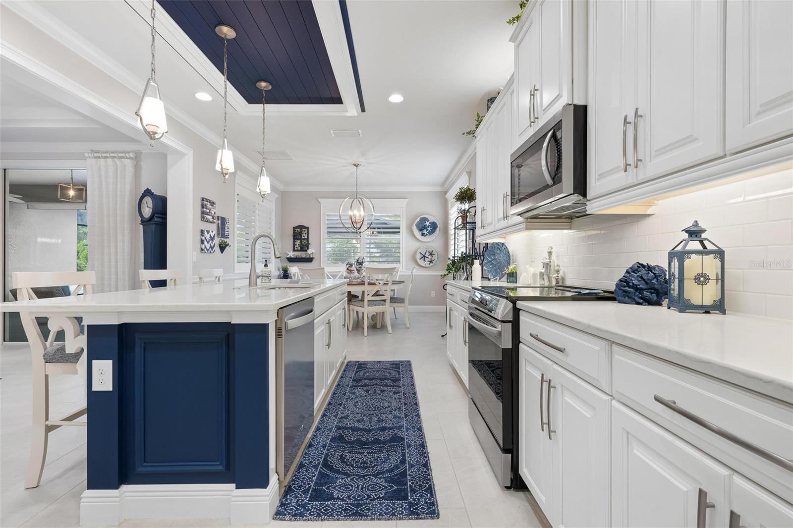 Listing Image #28