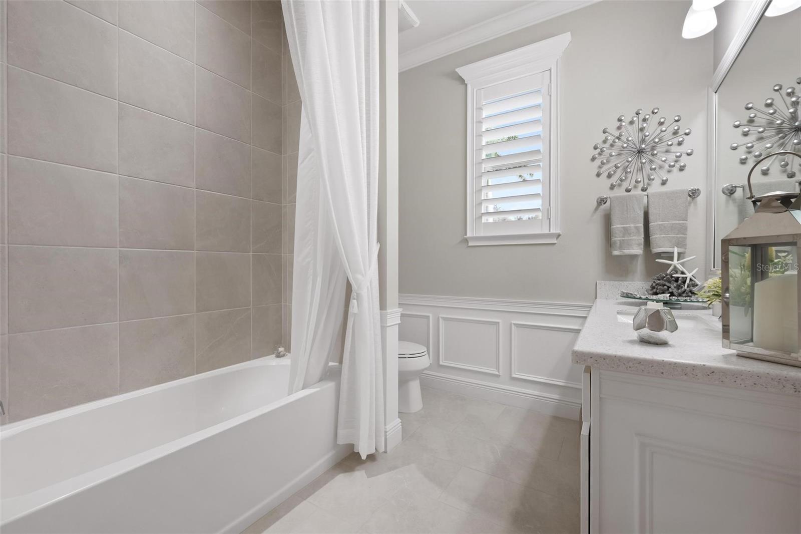 Listing Image #45