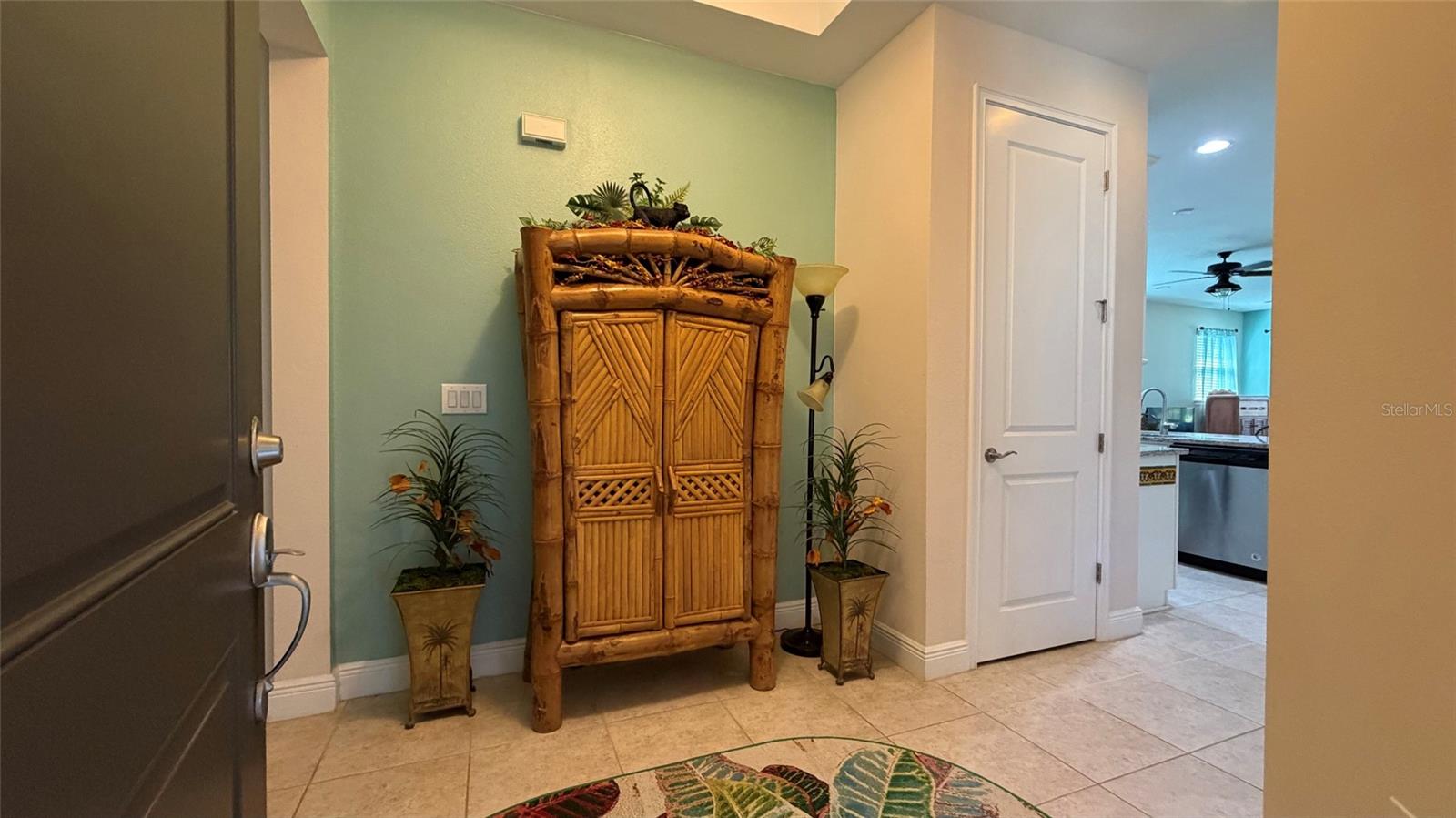 Listing Image #5