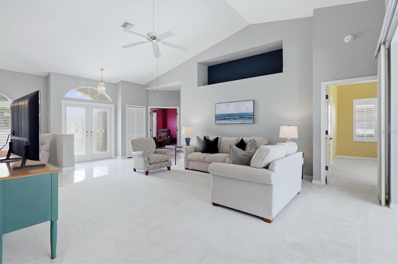 Listing Image #13