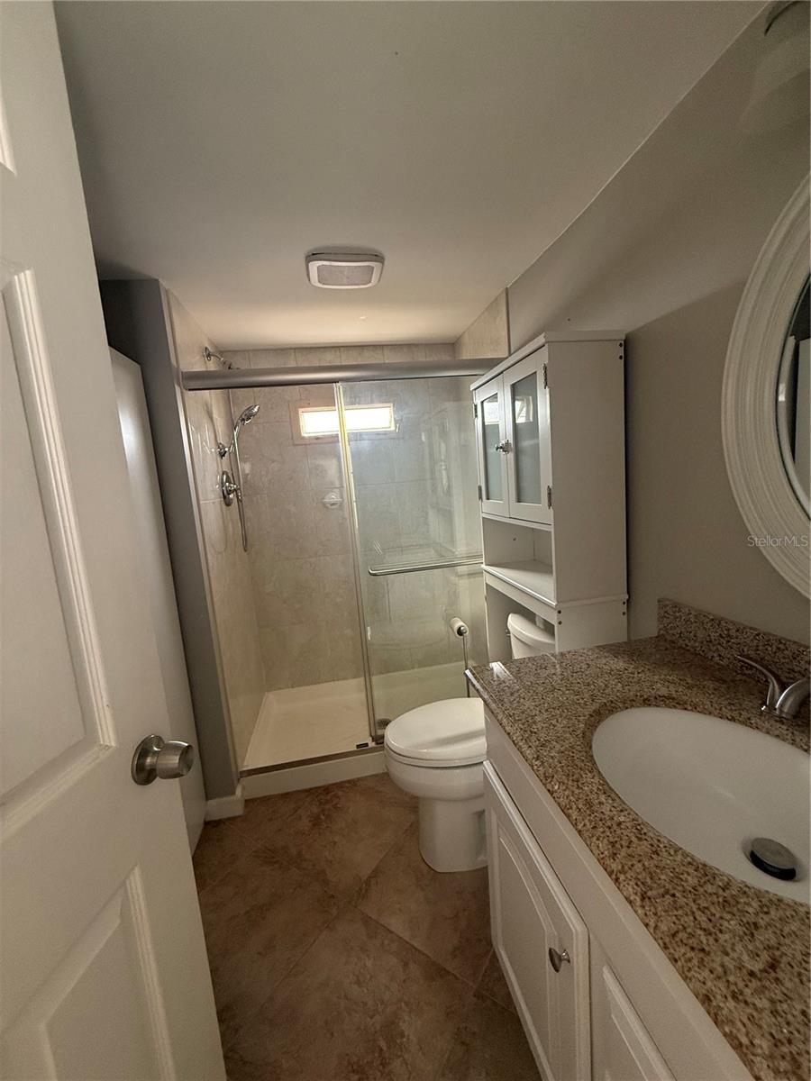 Listing Image #5