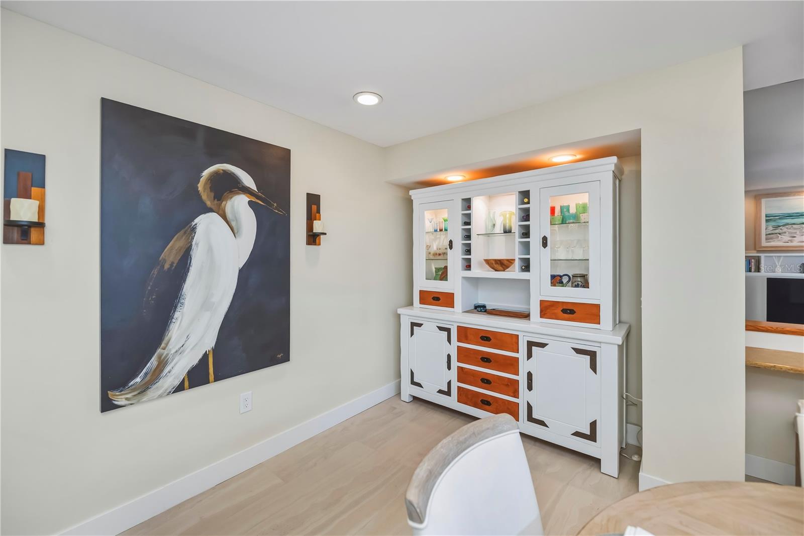 Listing Image #16