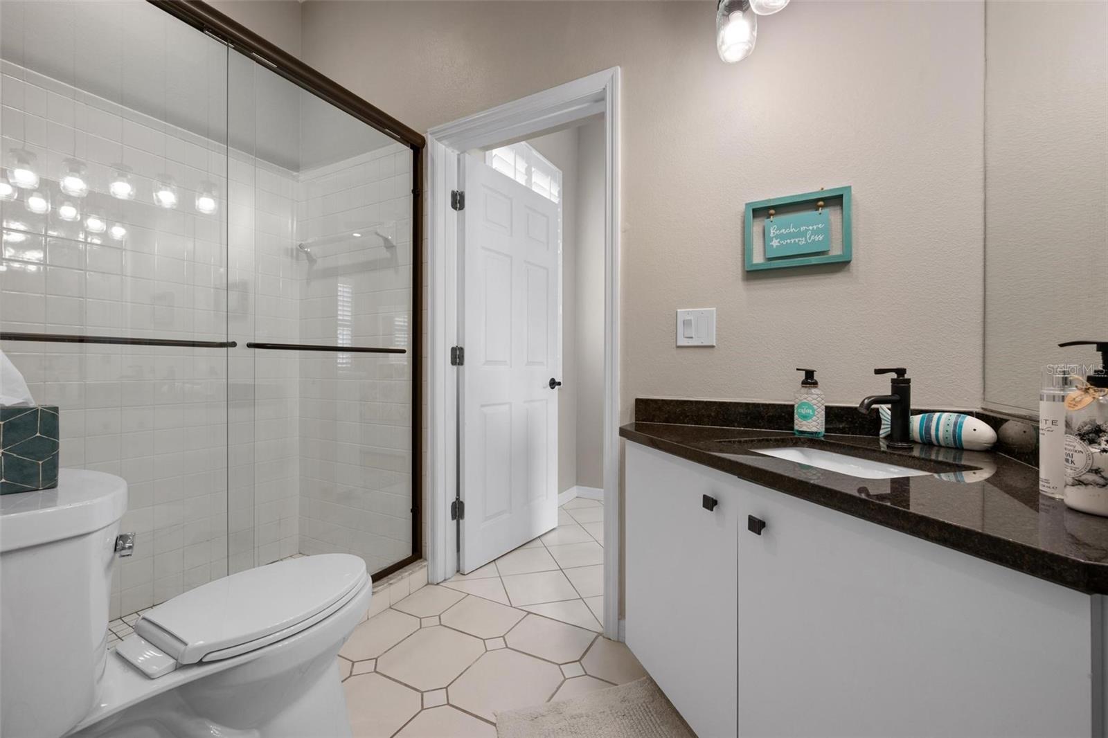 Listing Image #29