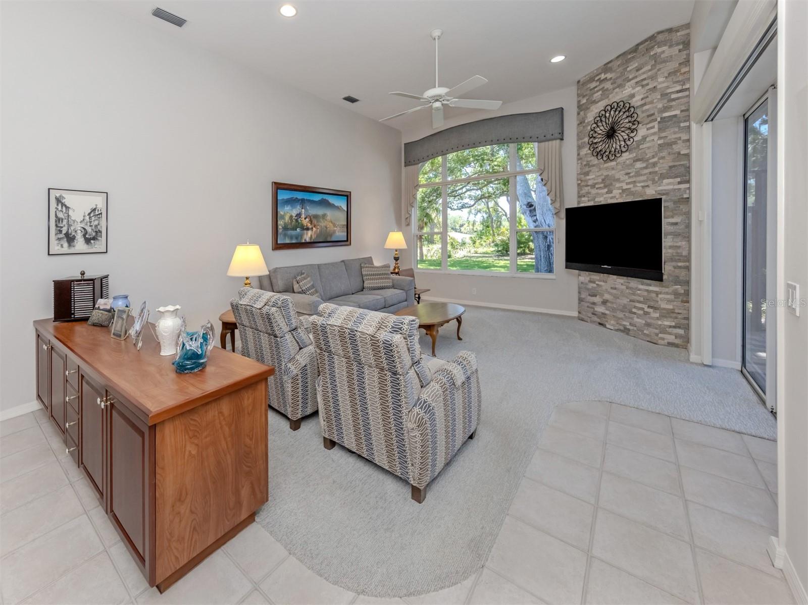 Listing Image #7