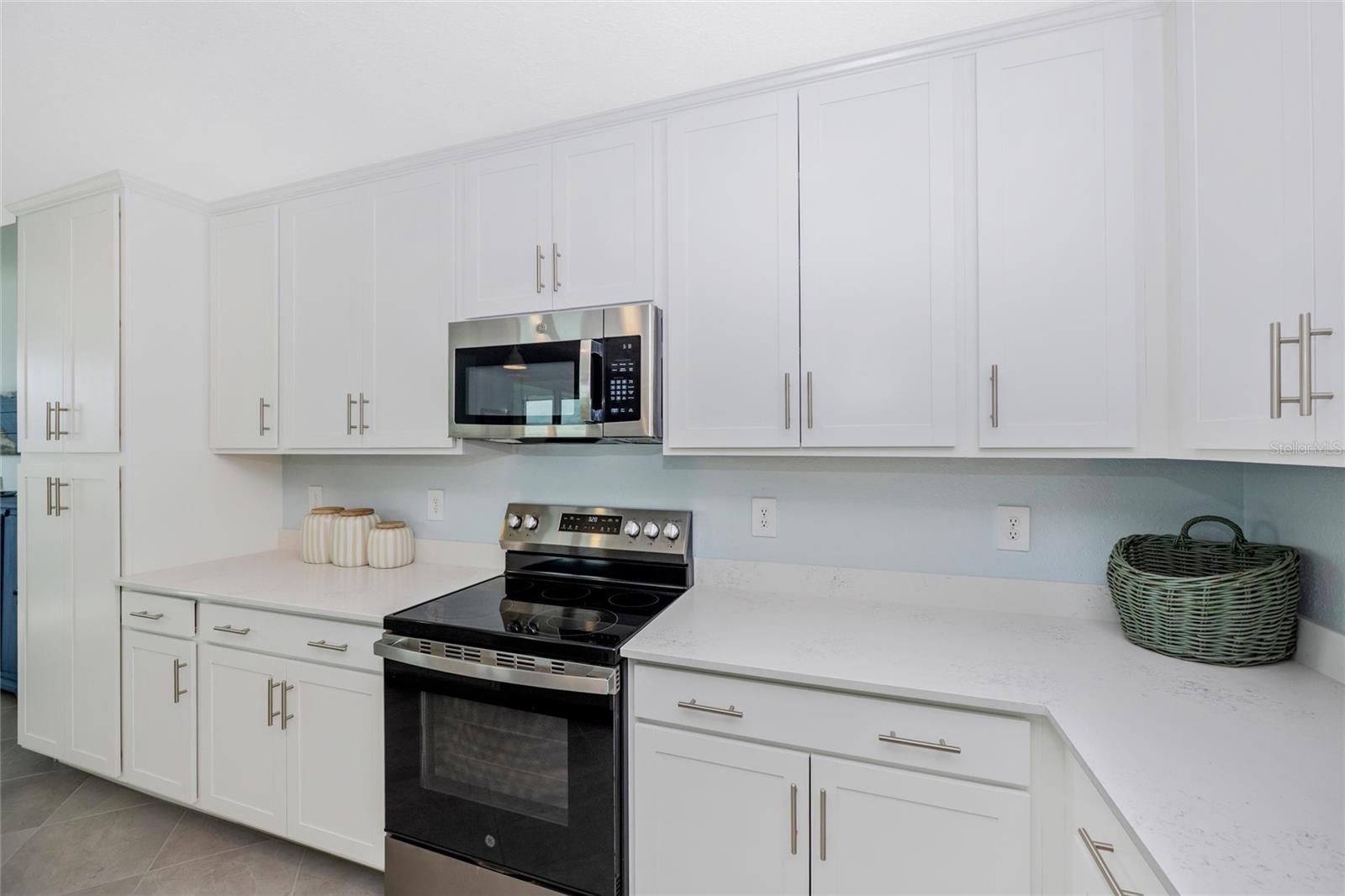 Listing Image #7