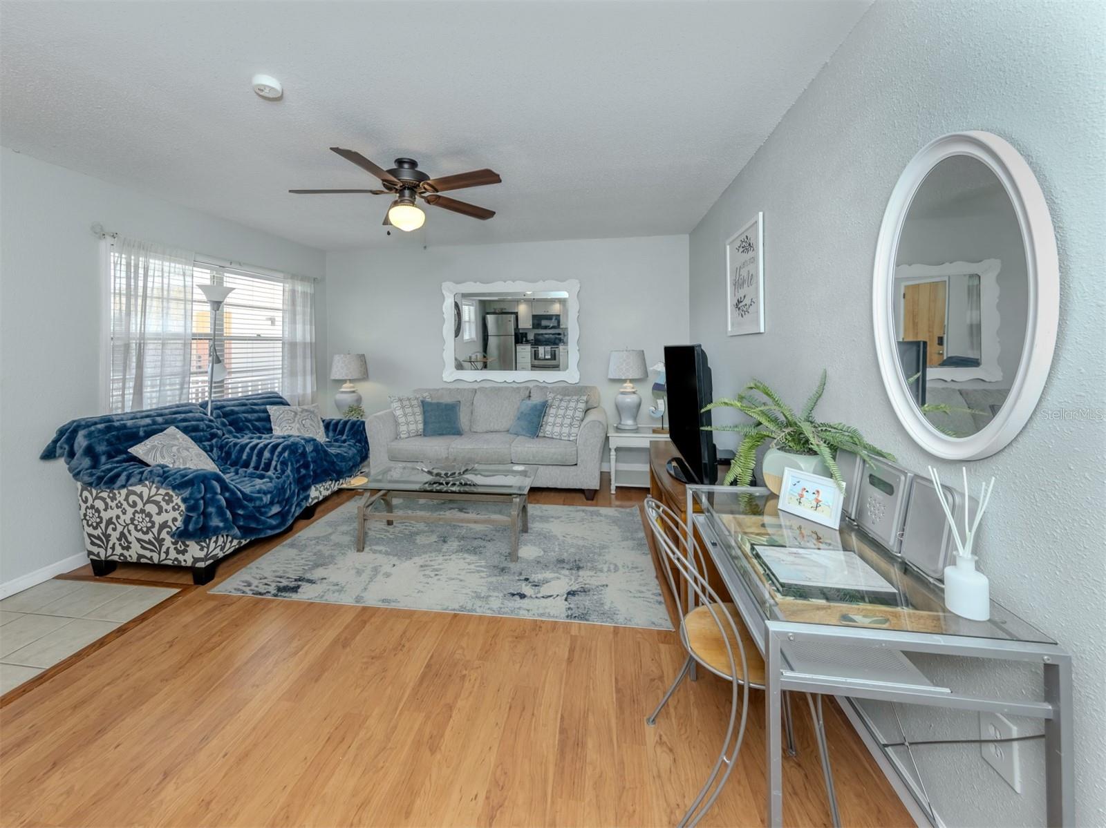 Listing Image #3