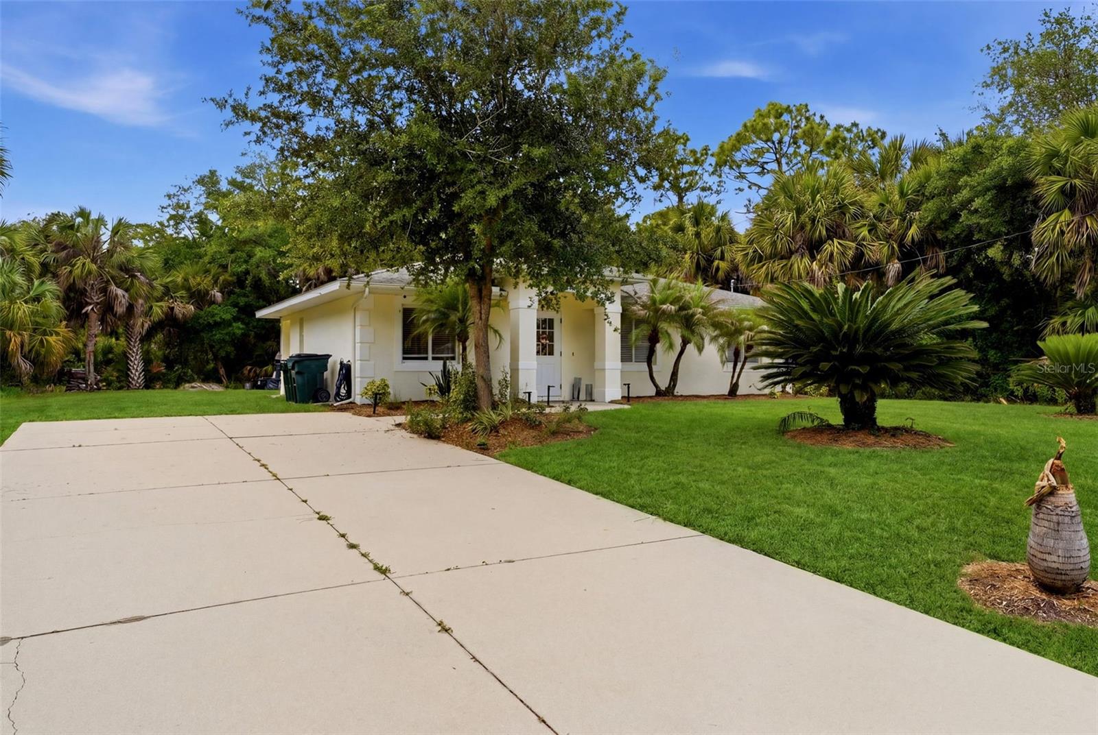 Listing Image #4