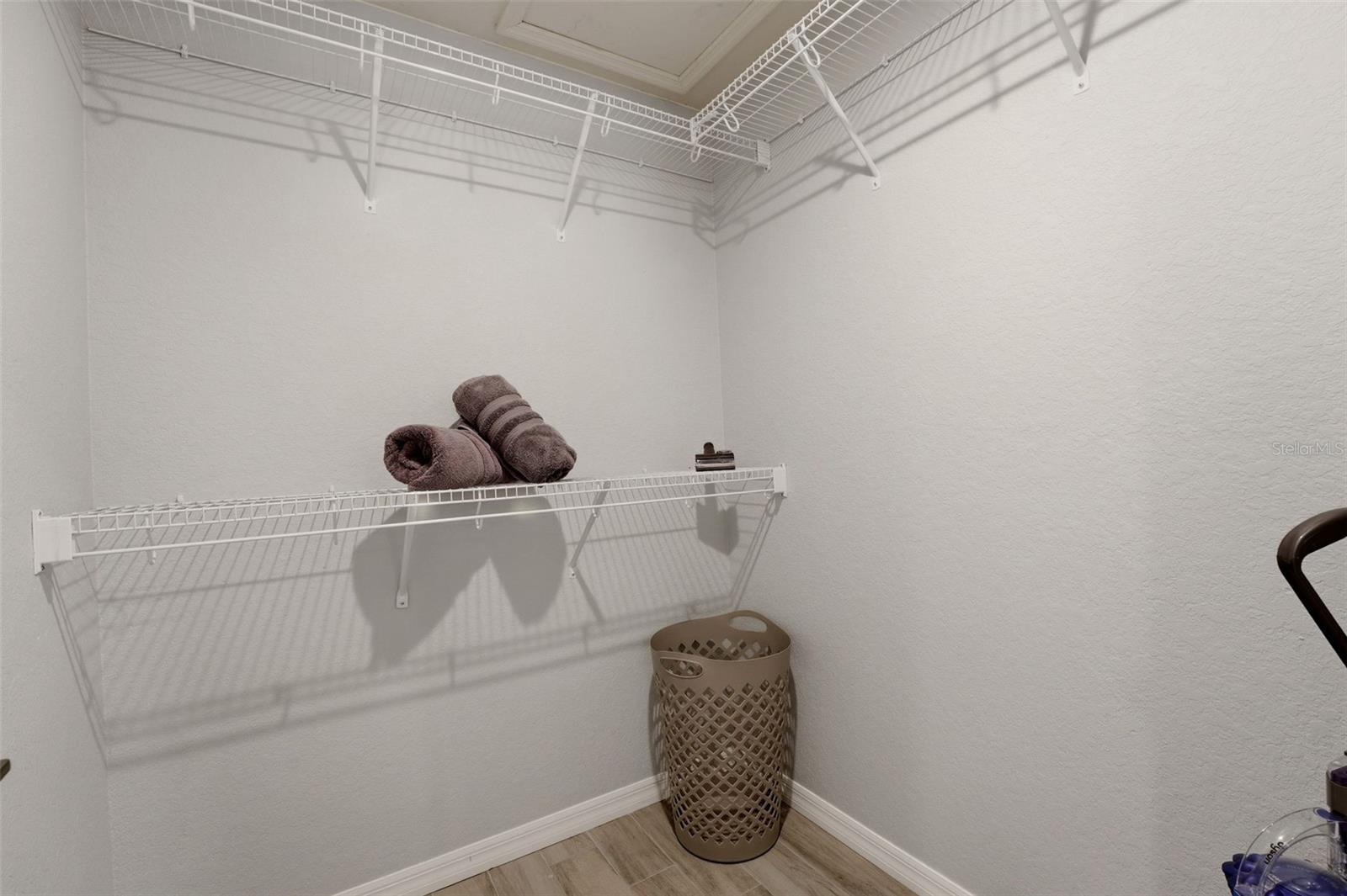 Listing Image #15