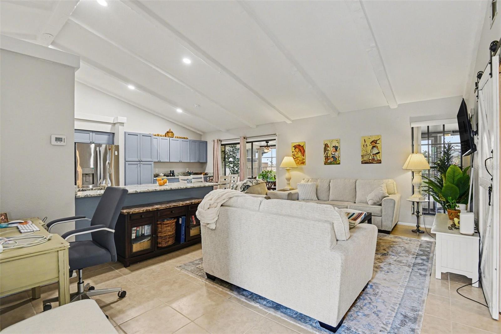 Listing Image #6