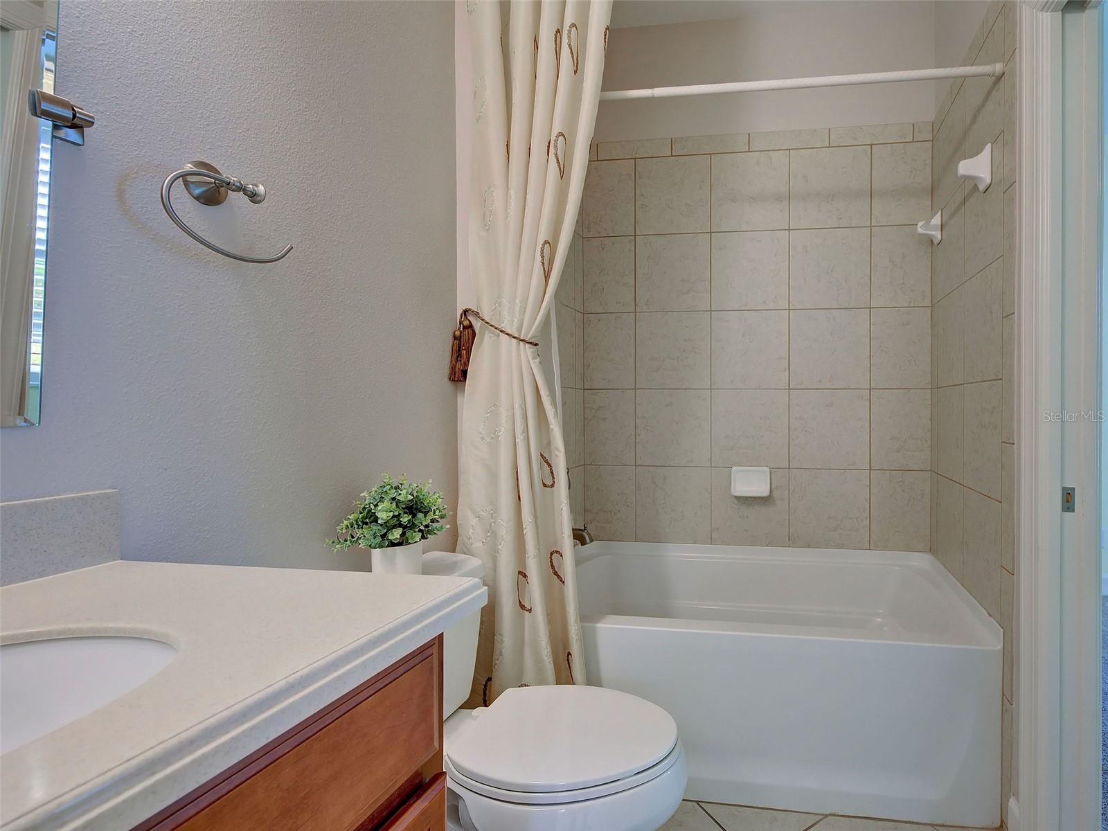 Listing Image #43