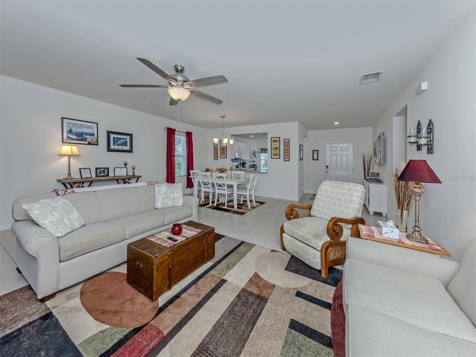 Listing Image #13