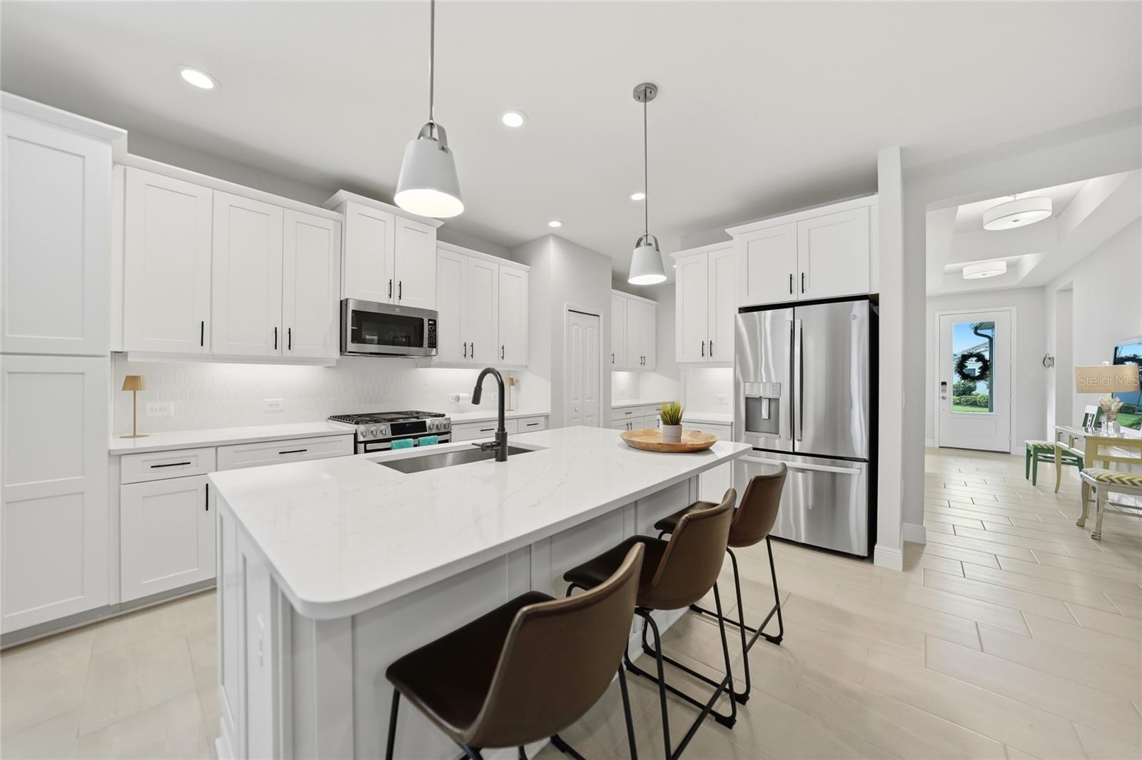 Listing Image #7