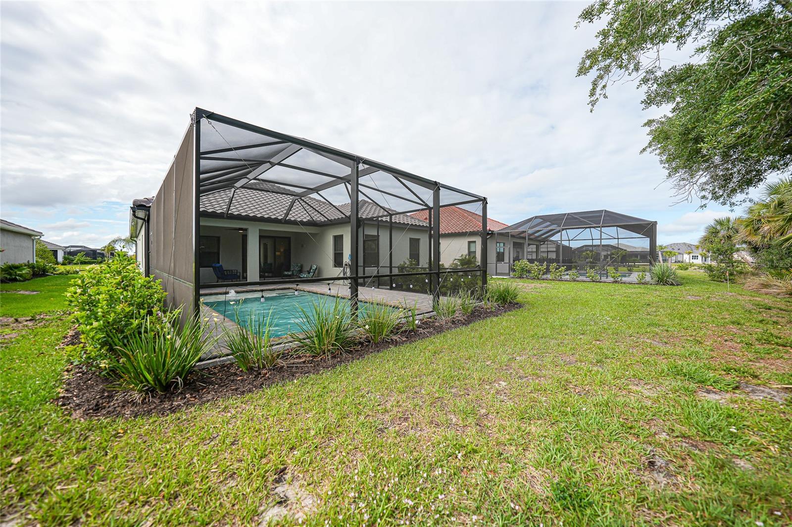 Listing Image #32