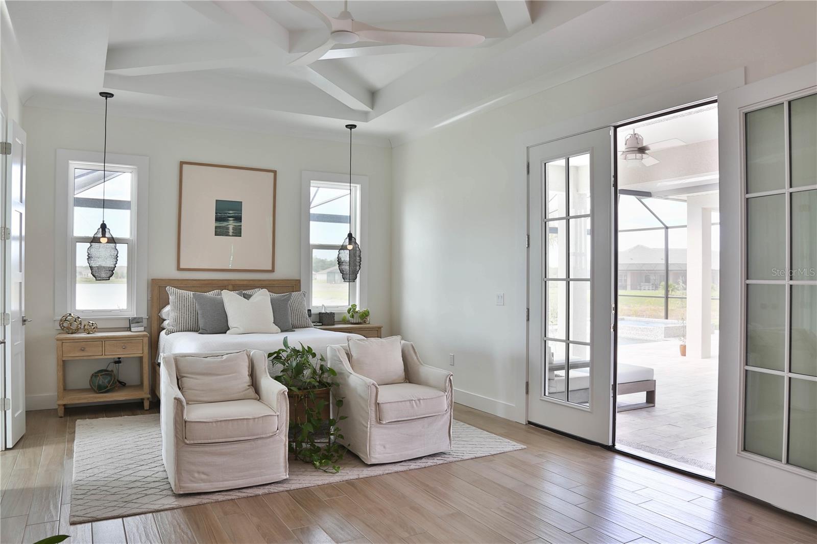 Listing Image #11