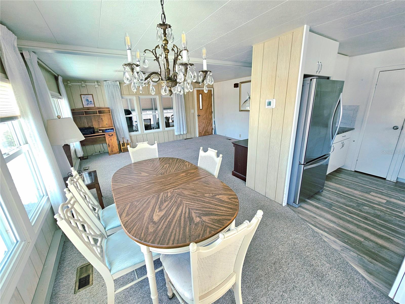 Listing Image #6