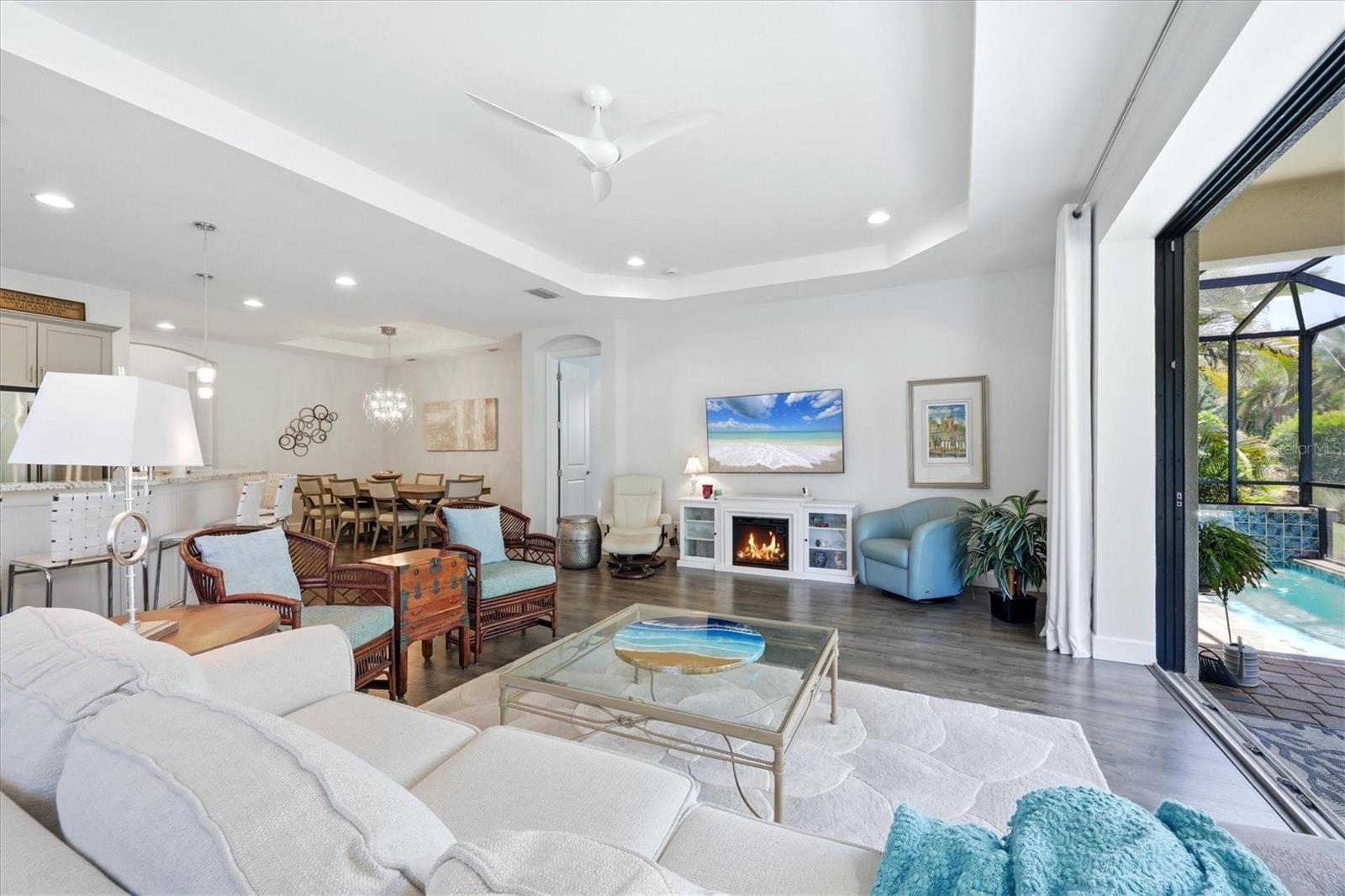 Listing Image #7