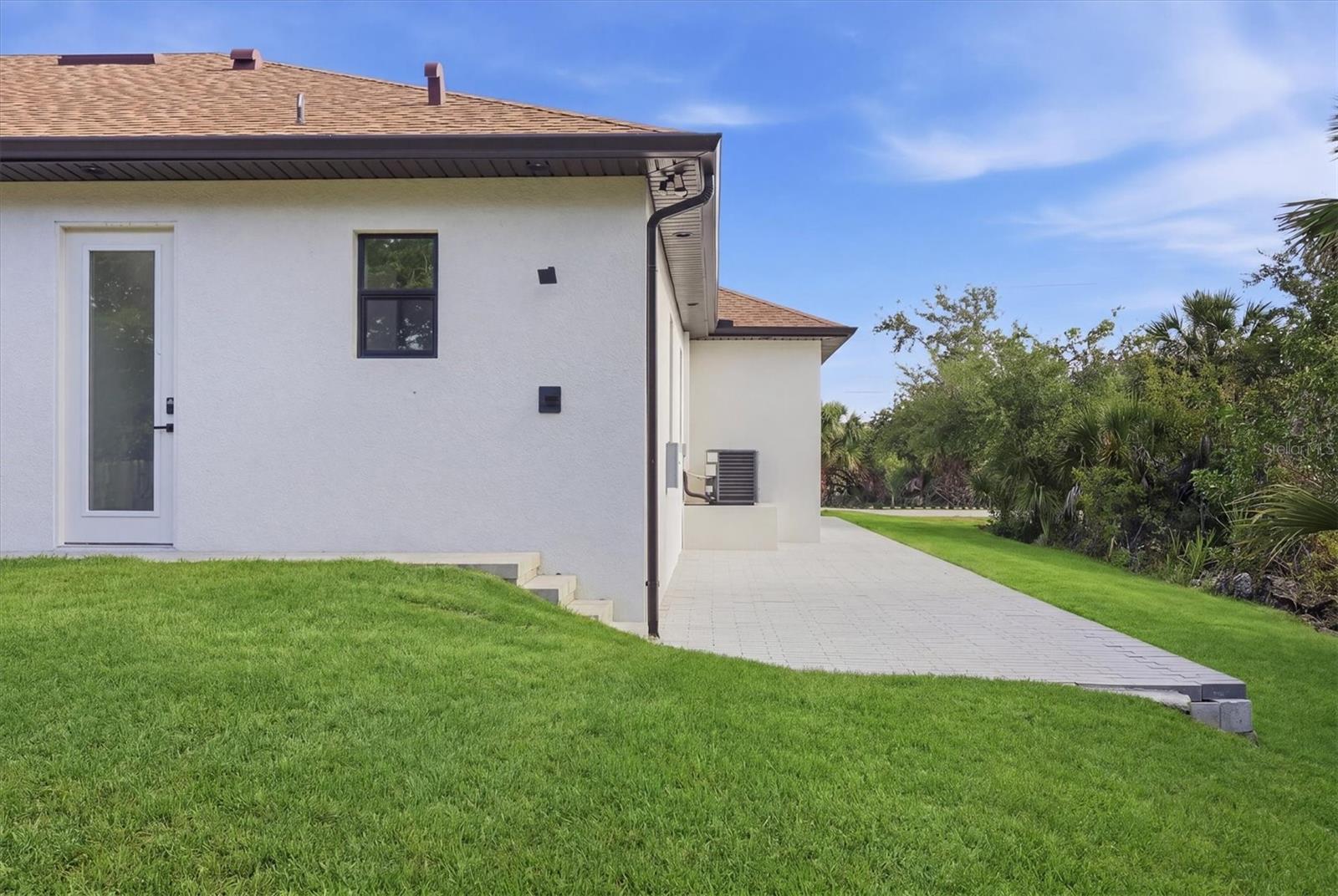 Listing Image #43