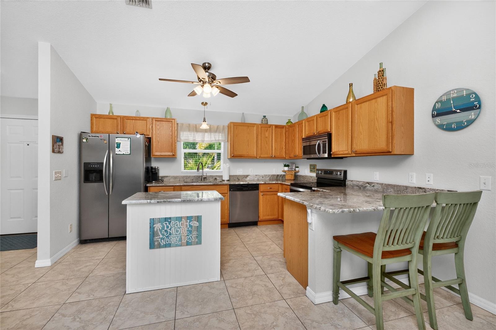 Listing Image #8