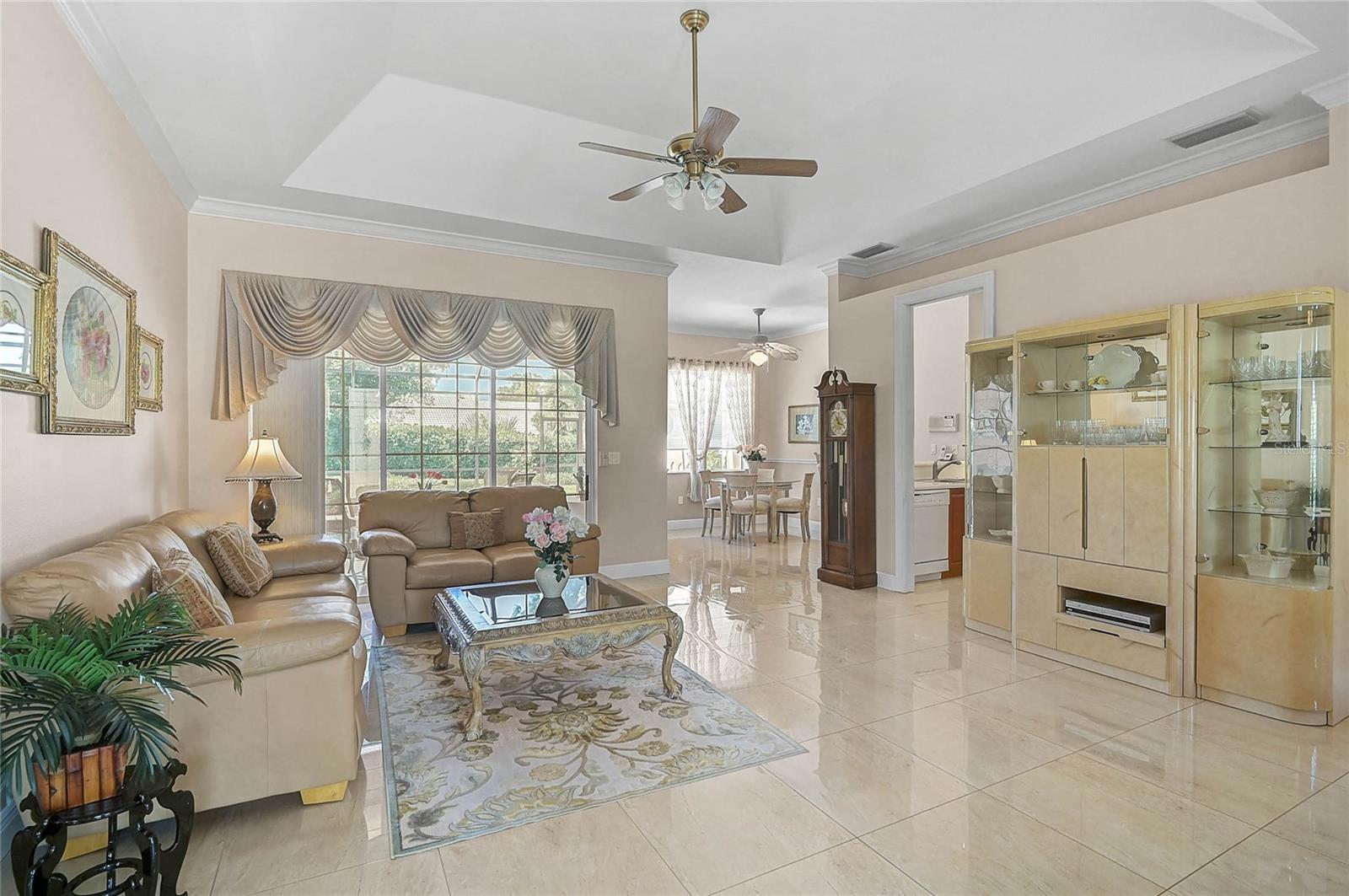 Listing Image #4