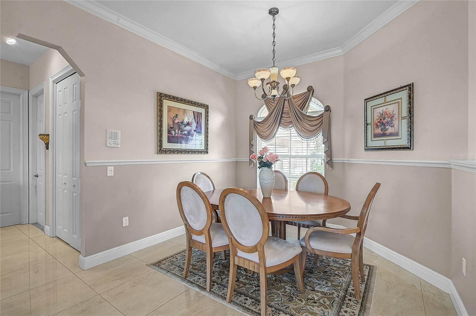 Listing Image #6