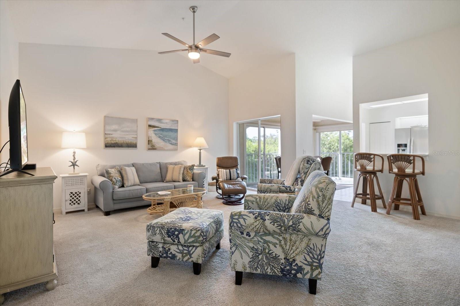 Listing Image #12
