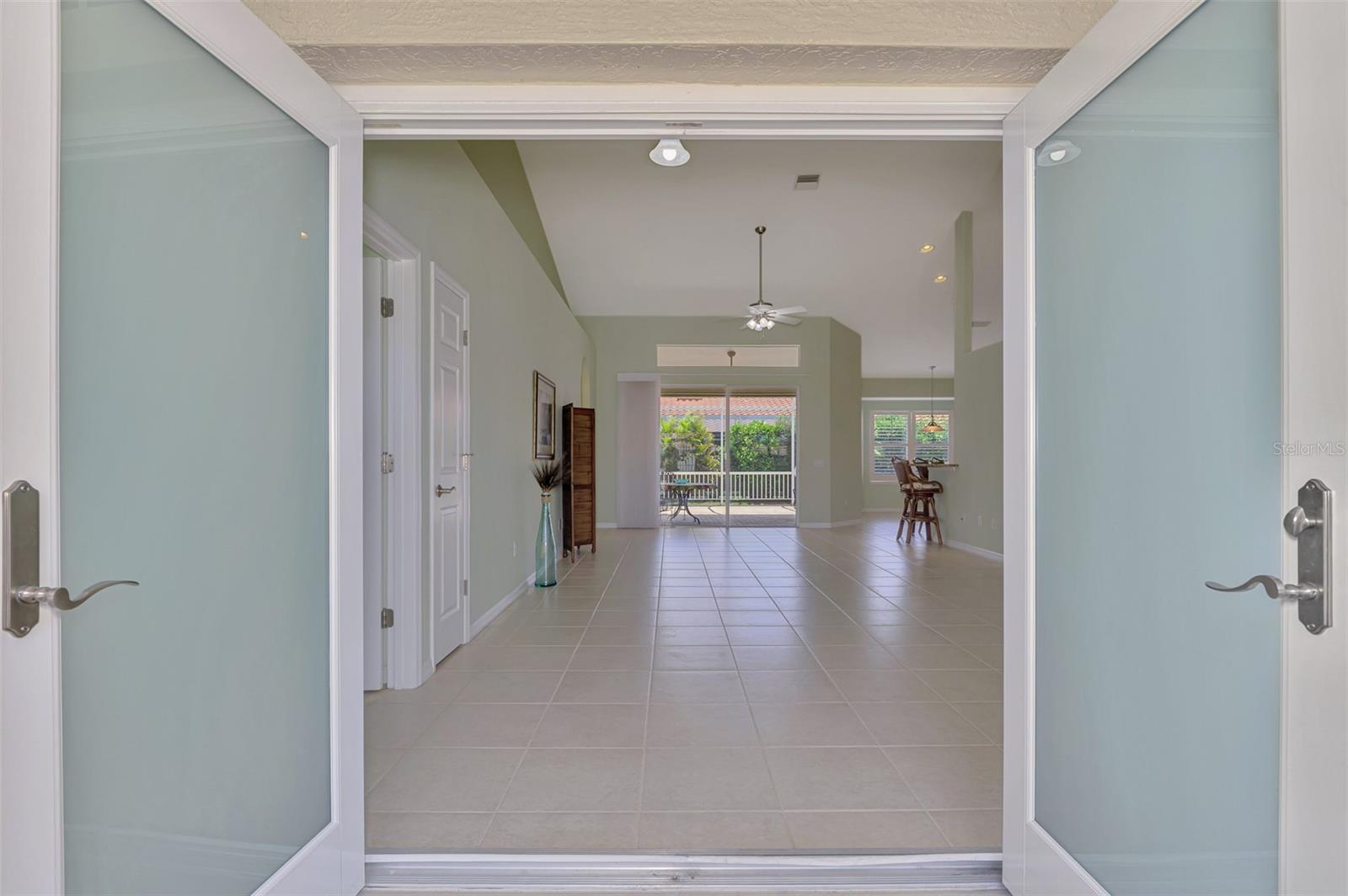 Listing Image #12