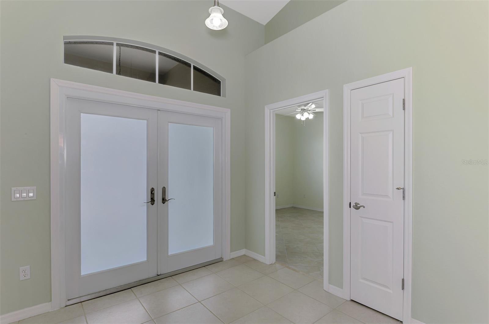 Listing Image #13