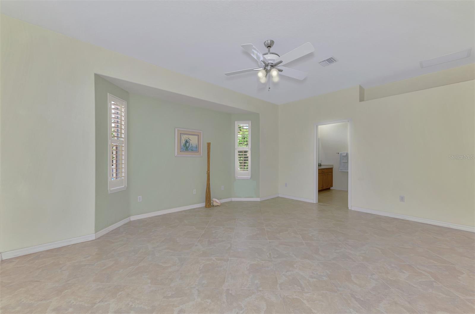 Listing Image #39
