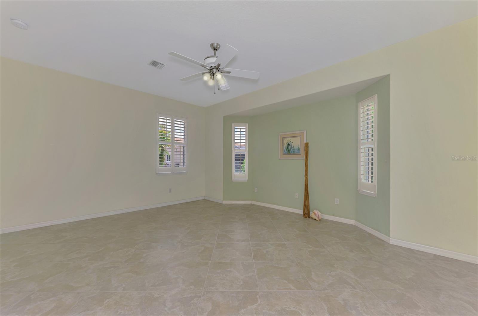Listing Image #42