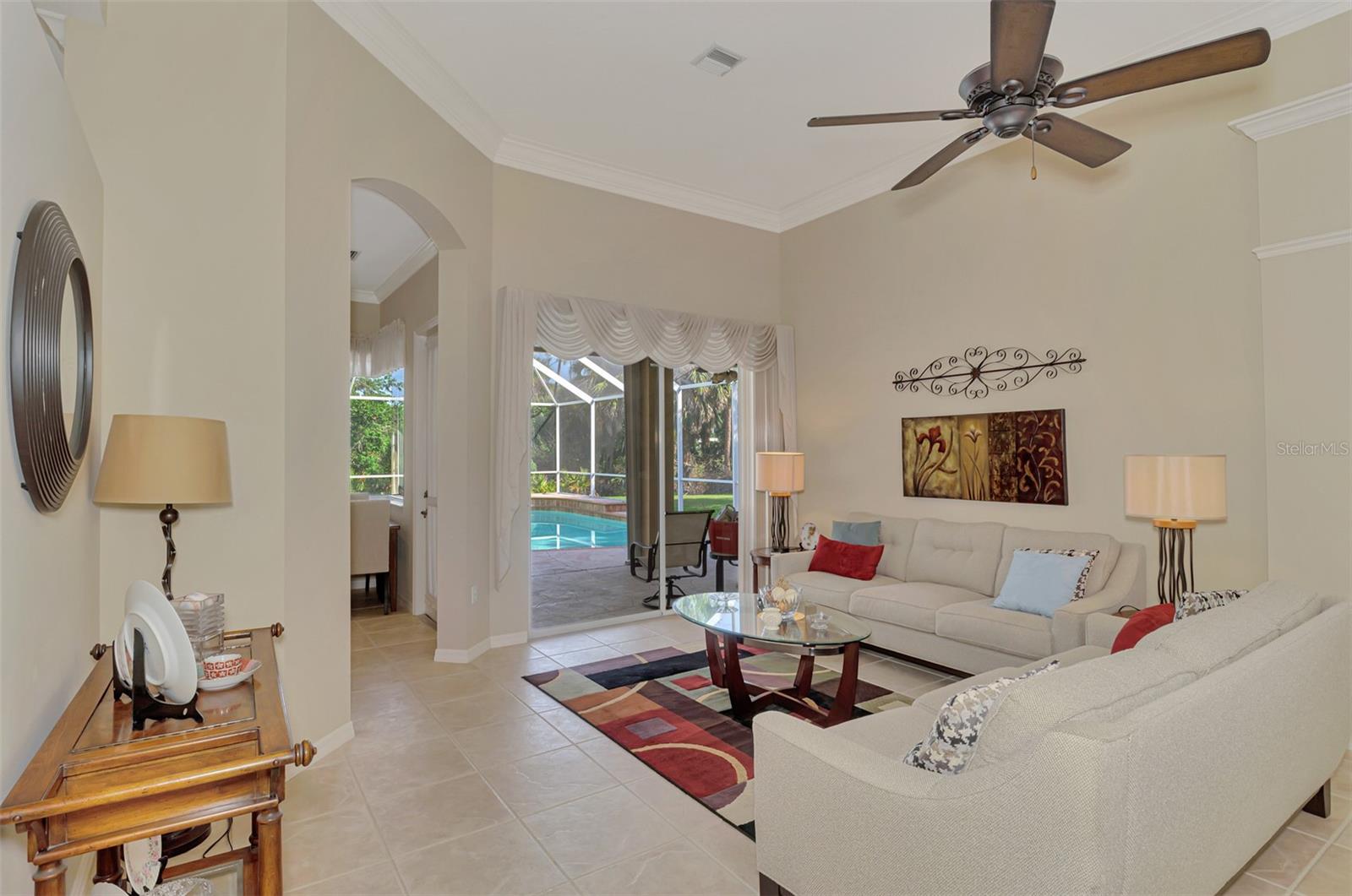 Listing Image #12