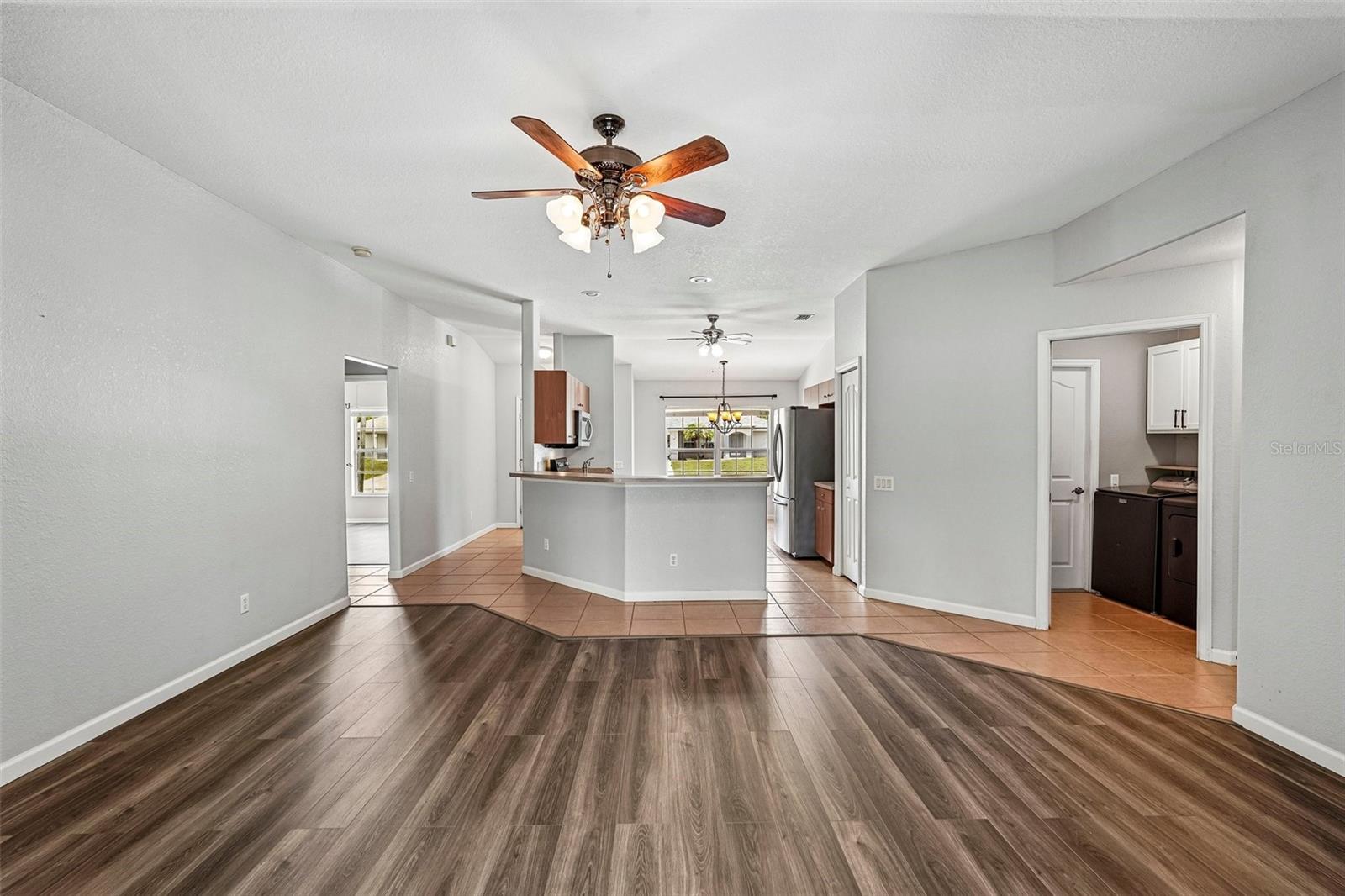 Listing Image #7