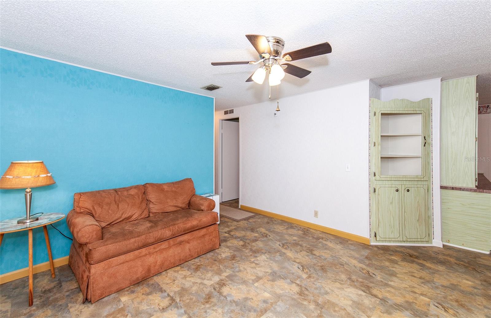 Listing Image #5