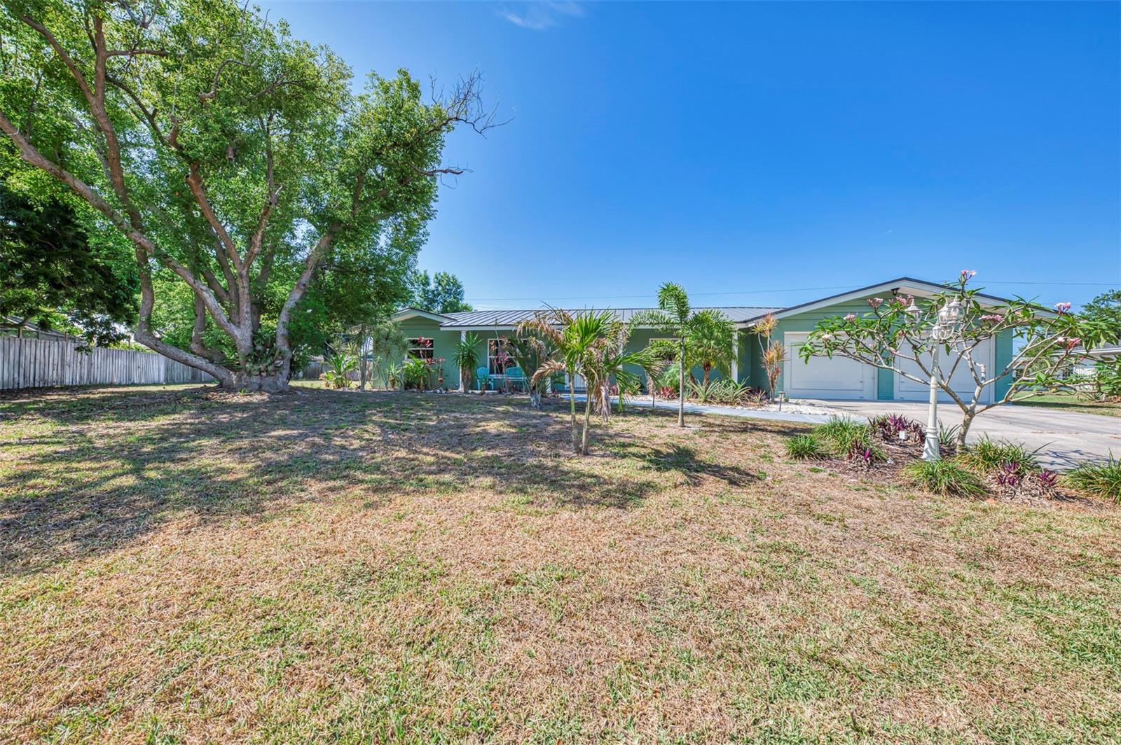 Listing Image #4