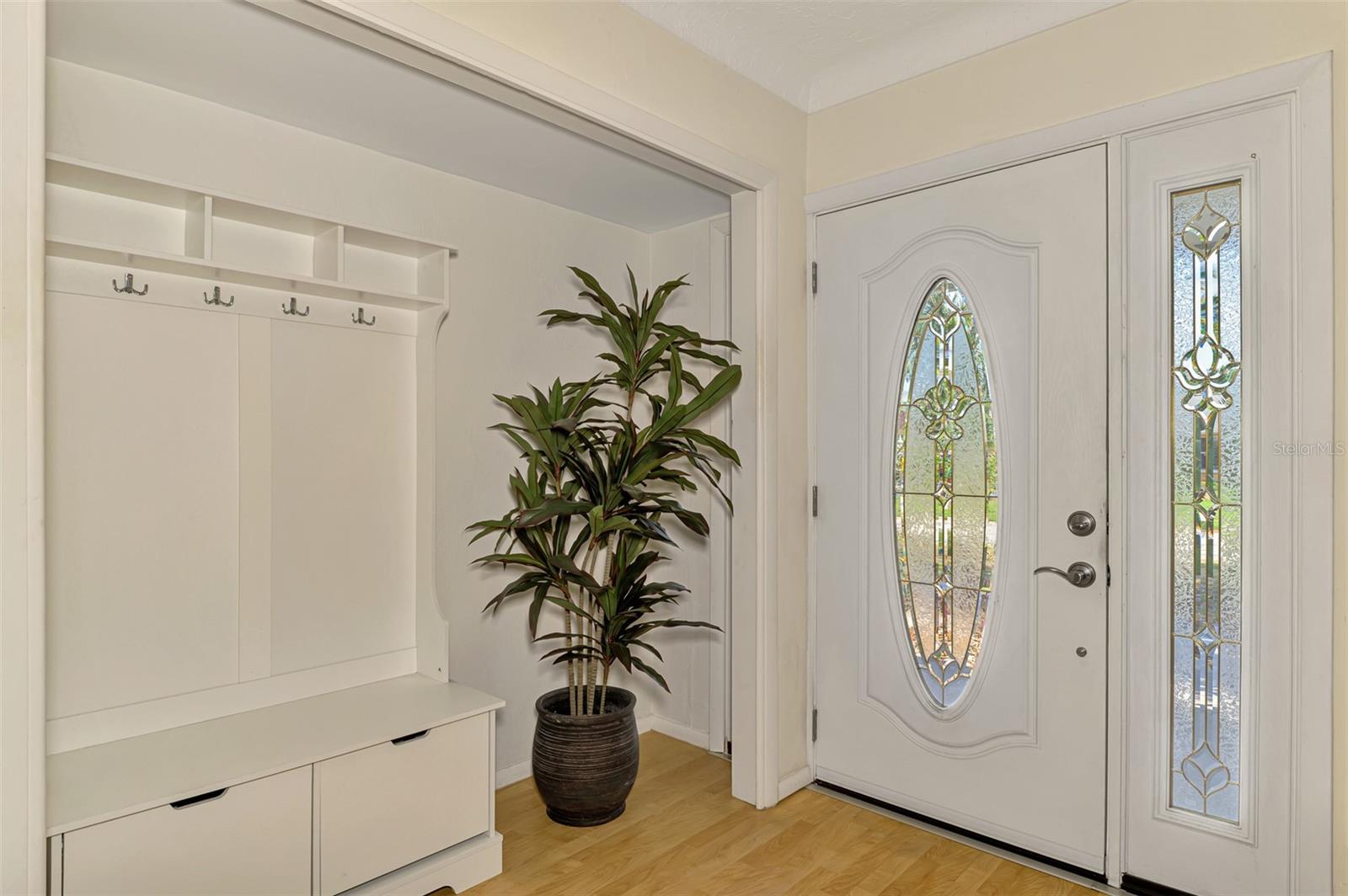 Listing Image #7